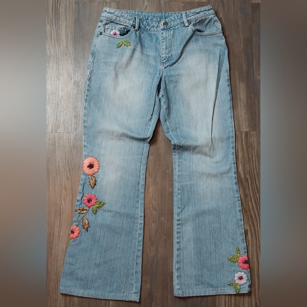 Dana Buchman Embroidered Jeans